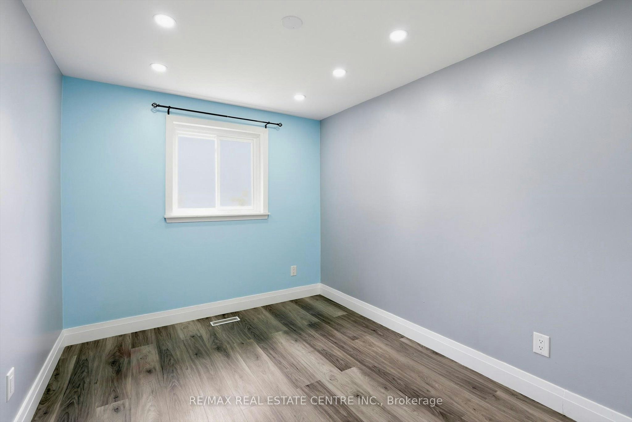 Main-33 Garside Crescent, Brampton, ON, L6S 1H5 - 26