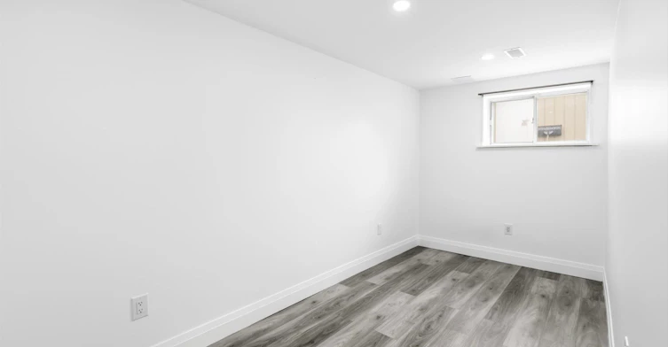 Lower-33 Garside Crescent, Brampton, ON, L6S 1H5 - 10