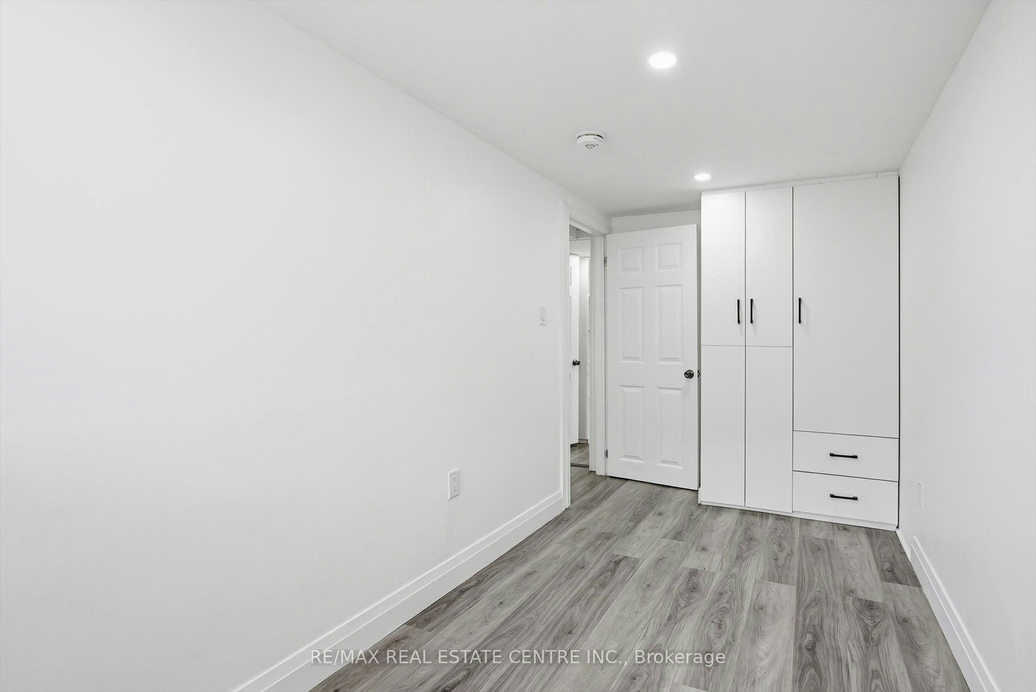 Lower-33 Garside Crescent, Brampton, ON, L6S 1H5 - 12