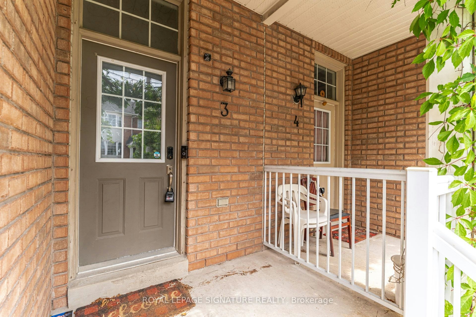 3-250 Richvale Drive S, Brampton, ON, L6Z 4W2 - 2