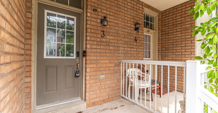 3-250 Richvale Drive S, Brampton, ON, L6Z 4W2 - 2
