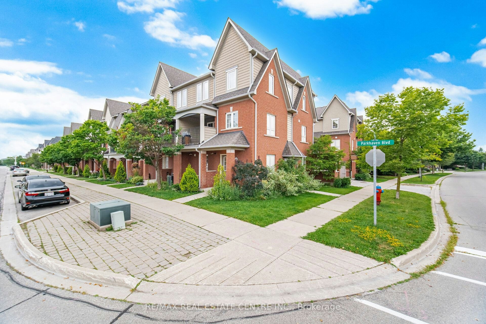 10-2360 Parkhaven Boulevard, Oakville, ON, L6H 7S6 - 3