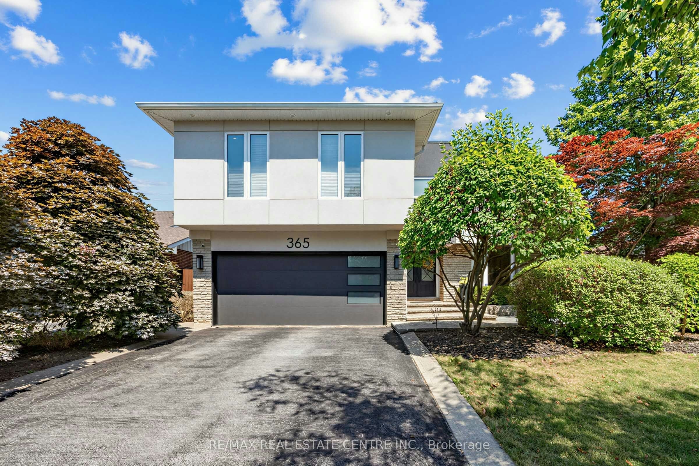 365 Lynn Place, Oakville, ON, L6H 2C5