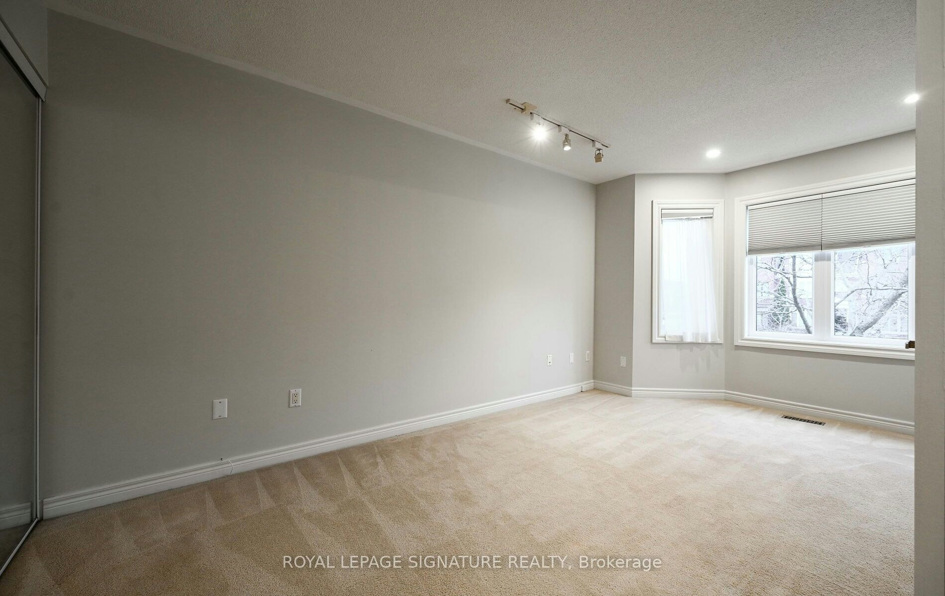 12 The Greenery N/A W, Oakville, ON, L6H 6J6 - 24