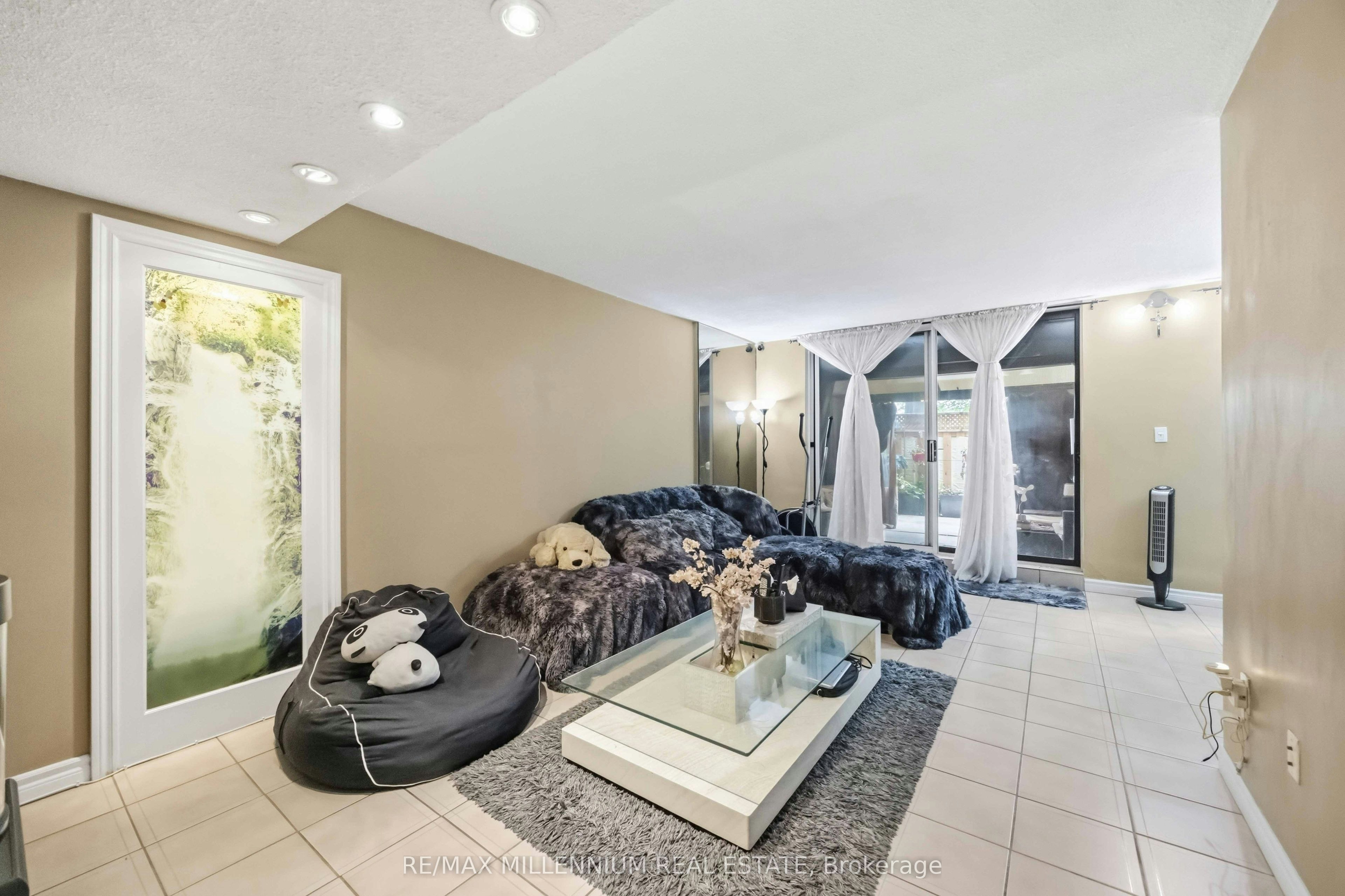 126-2645 Jane Street, Toronto, ON, M3L 2J3 - 11