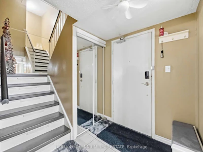 126-2645 Jane Street - 5