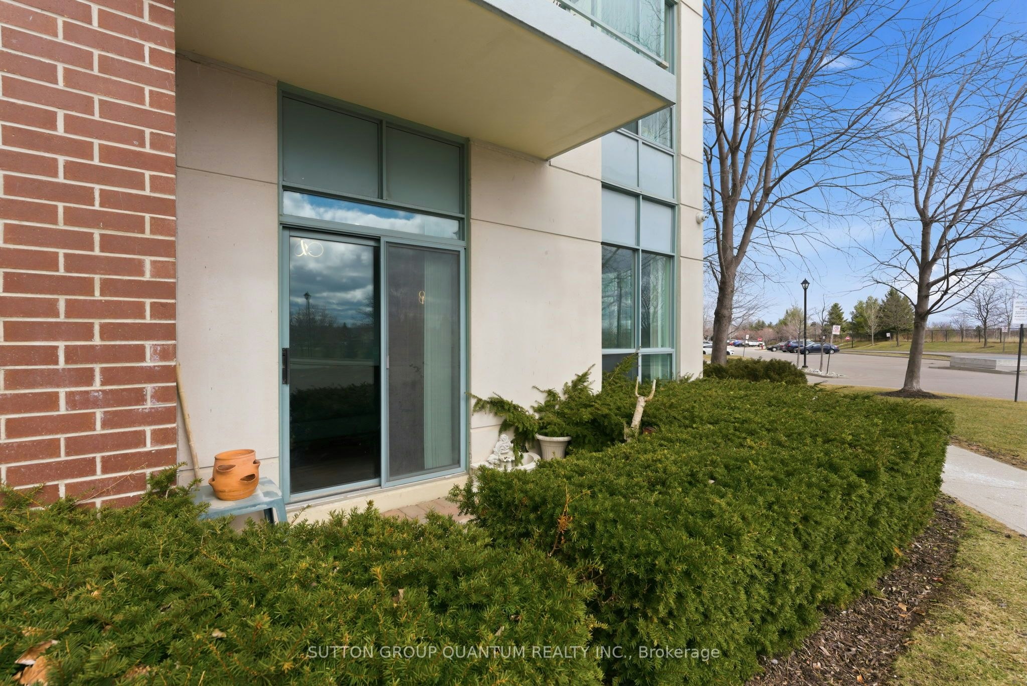 104-4889 Kimbermount Avenue, Mississauga, ON, L5M 7R9 - 2