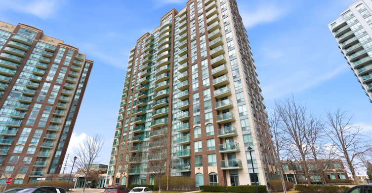 104-4889 Kimbermount Avenue, Mississauga, ON, L5M 7R9
