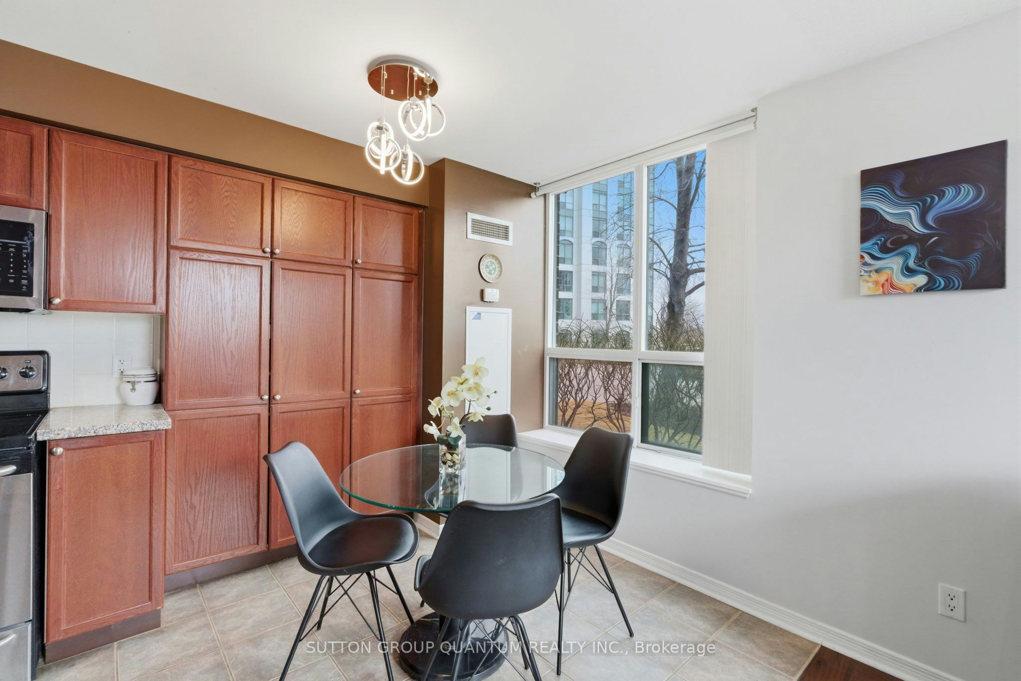 104-4889 Kimbermount Avenue, Mississauga, ON, L5M 7R9 - 6