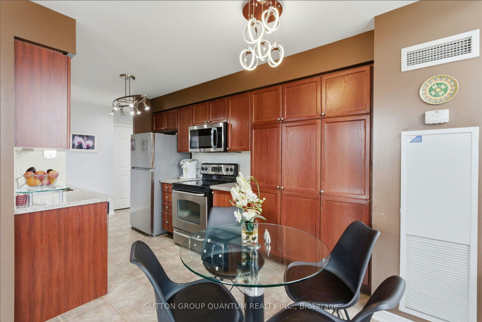 104-4889 Kimbermount Avenue, Mississauga, ON, L5M 7R9 - 7