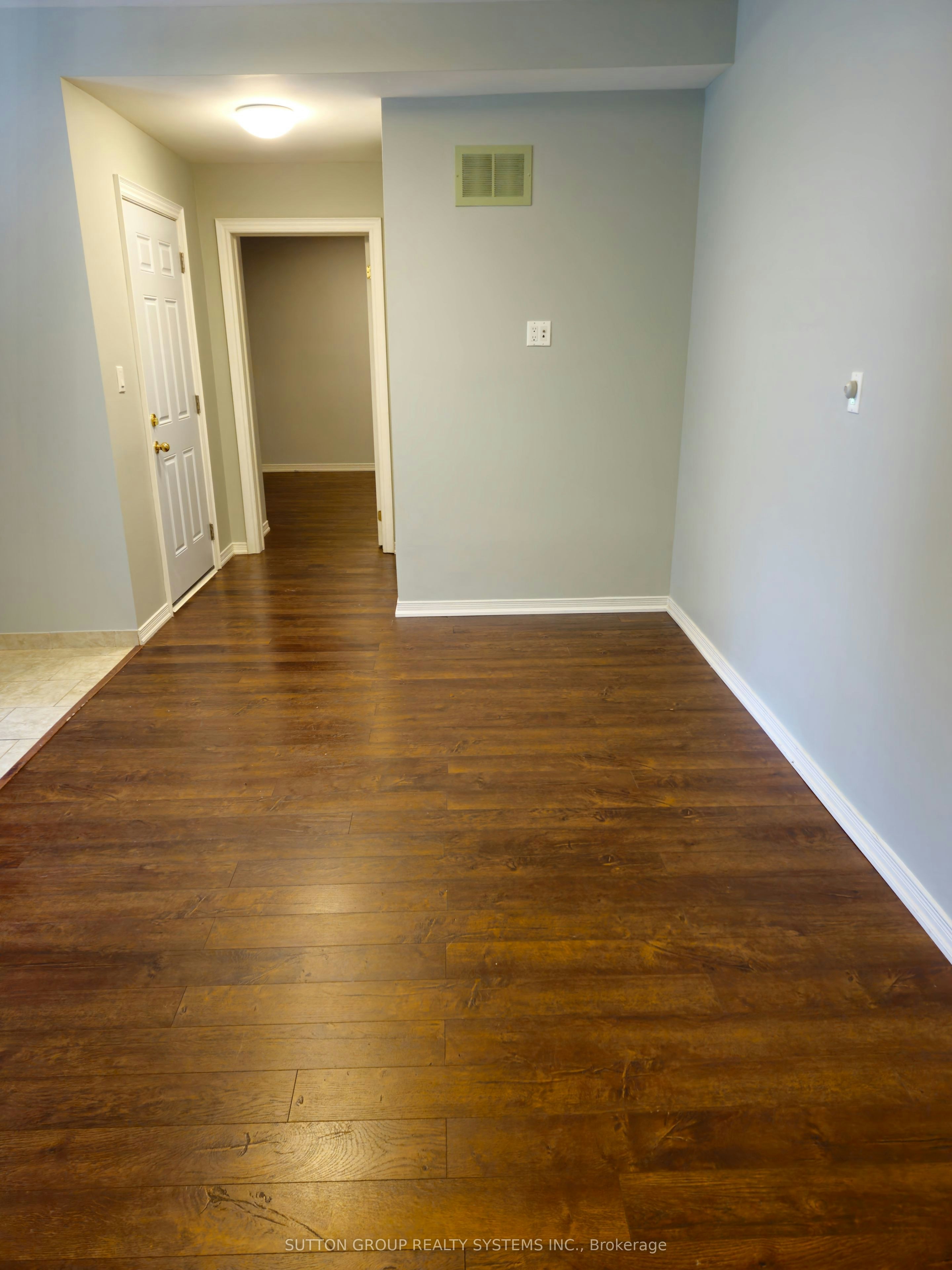 Main Level-8879 Heritage Road, Brampton, ON, L6Y 0E4 - 8