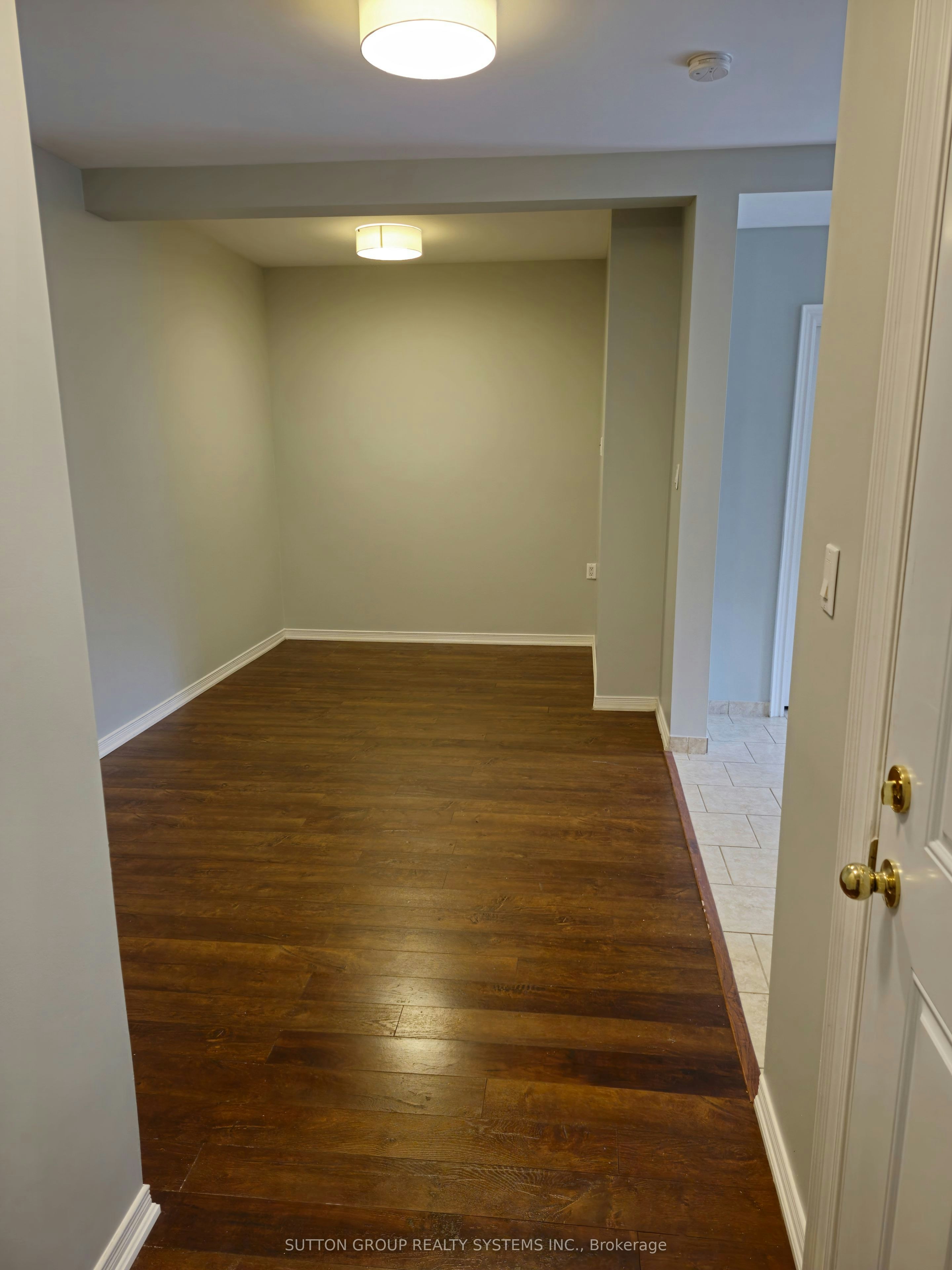 Main Level-8879 Heritage Road, Brampton, ON, L6Y 0E4 - 7