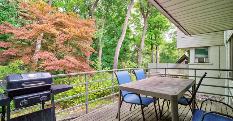 89 Valecrest Drive, Toronto, ON, M9A 4P5 - 9