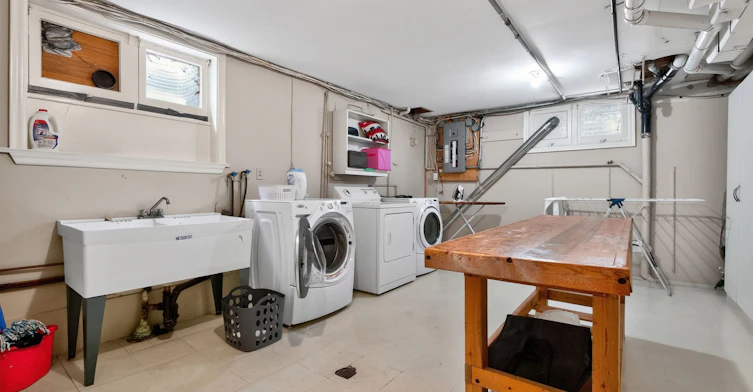 89 Valecrest Drive, Toronto, ON, M9A 4P5 - 28