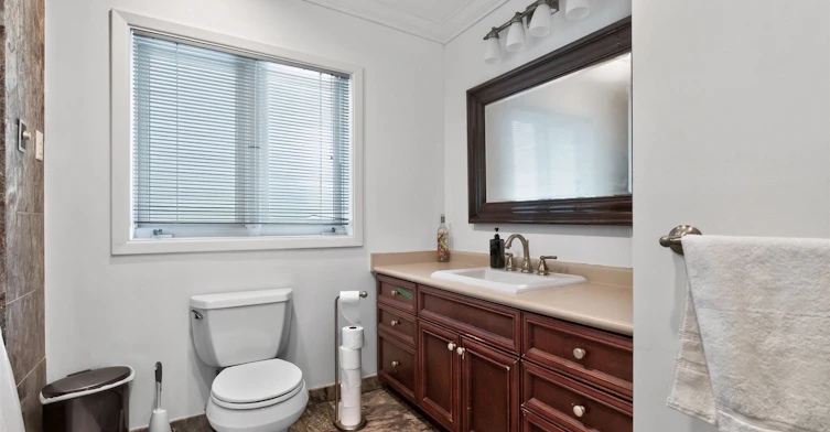 89 Valecrest Drive, Toronto, ON, M9A 4P5 - 18