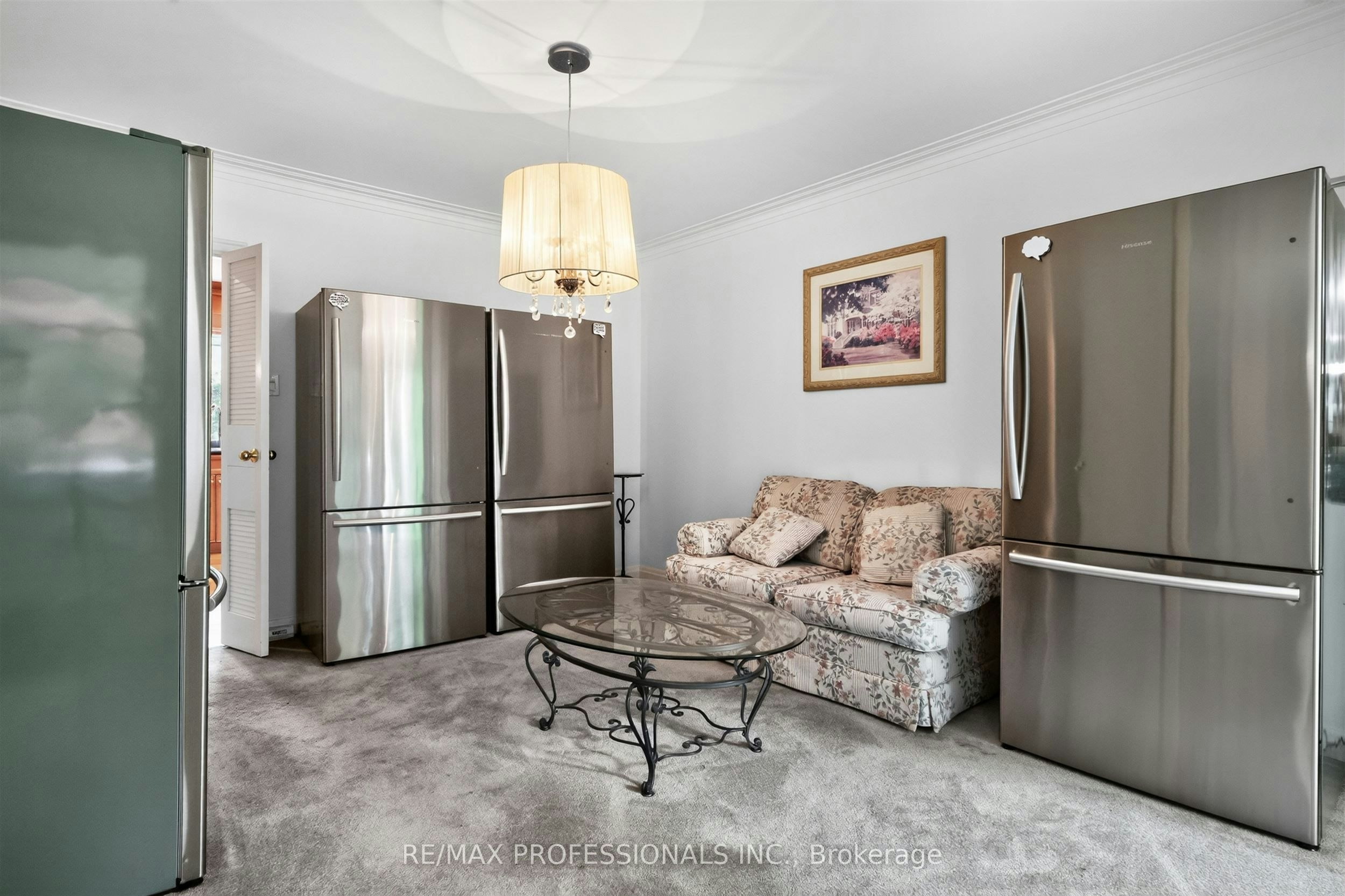 89 Valecrest Drive, Toronto, ON, M9A 4P5 - 10