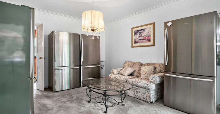 89 Valecrest Drive, Toronto, ON, M9A 4P5 - 10