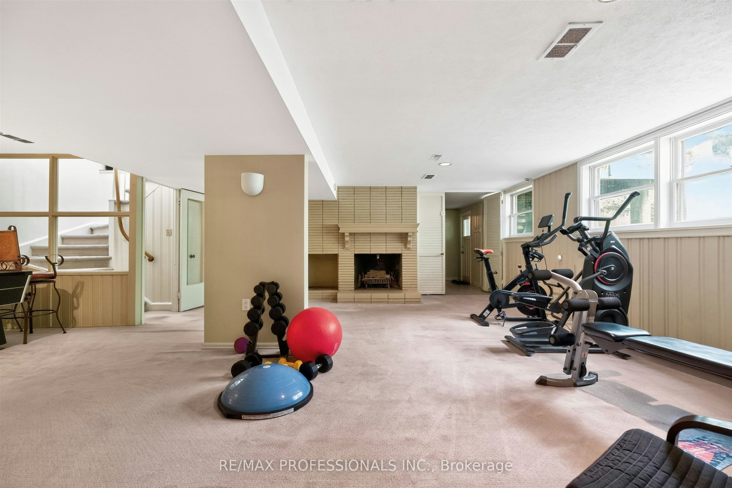 89 Valecrest Drive, Toronto, ON, M9A 4P5 - 24