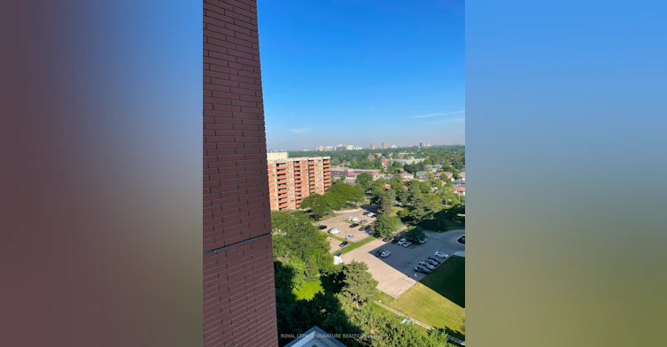 1421-4010 Eglinton Avenue W, Toronto, ON, M9A 0G5 - 21
