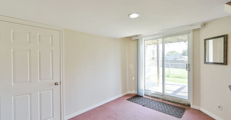 Lower-556 Farwell Crescent, Mississauga, ON, L5R 2A6 - 14