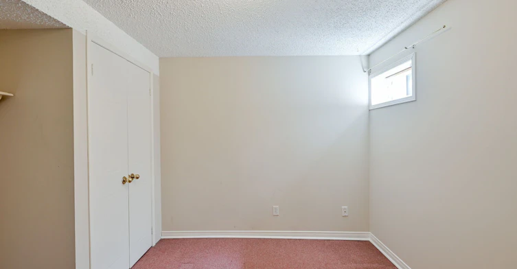 Lower-556 Farwell Crescent, Mississauga, ON, L5R 2A6 - 29