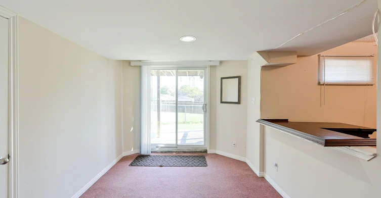 Lower-556 Farwell Crescent, Mississauga, ON, L5R 2A6 - 15