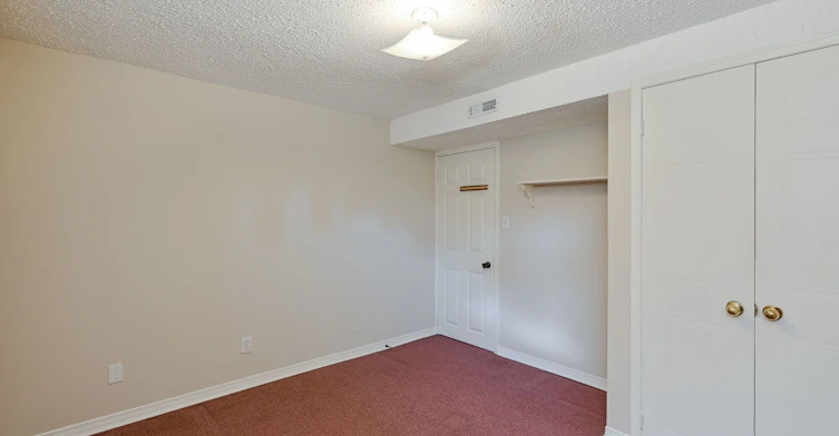 Lower-556 Farwell Crescent, Mississauga, ON, L5R 2A6 - 32