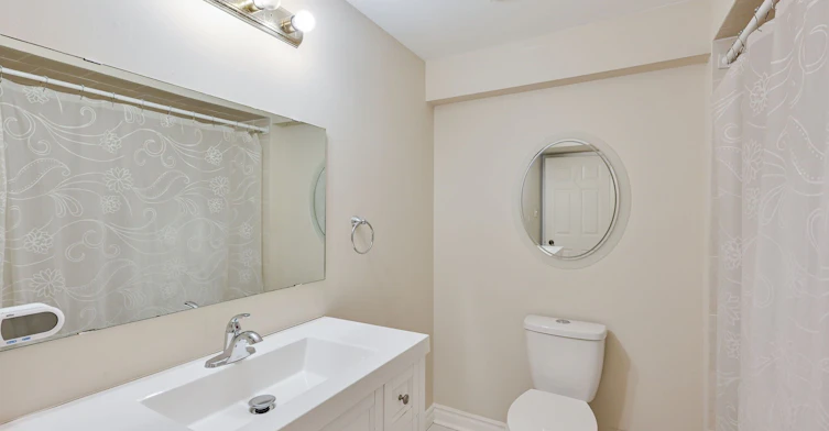 Lower-556 Farwell Crescent, Mississauga, ON, L5R 2A6 - 27