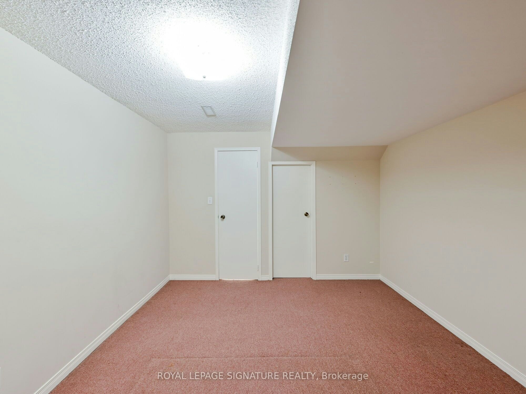 Lower-556 Farwell Crescent, Mississauga, ON, L5R 2A6 - 25