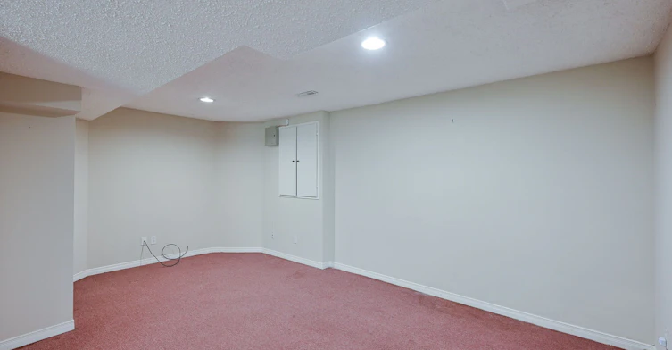 Lower-556 Farwell Crescent, Mississauga, ON, L5R 2A6 - 10