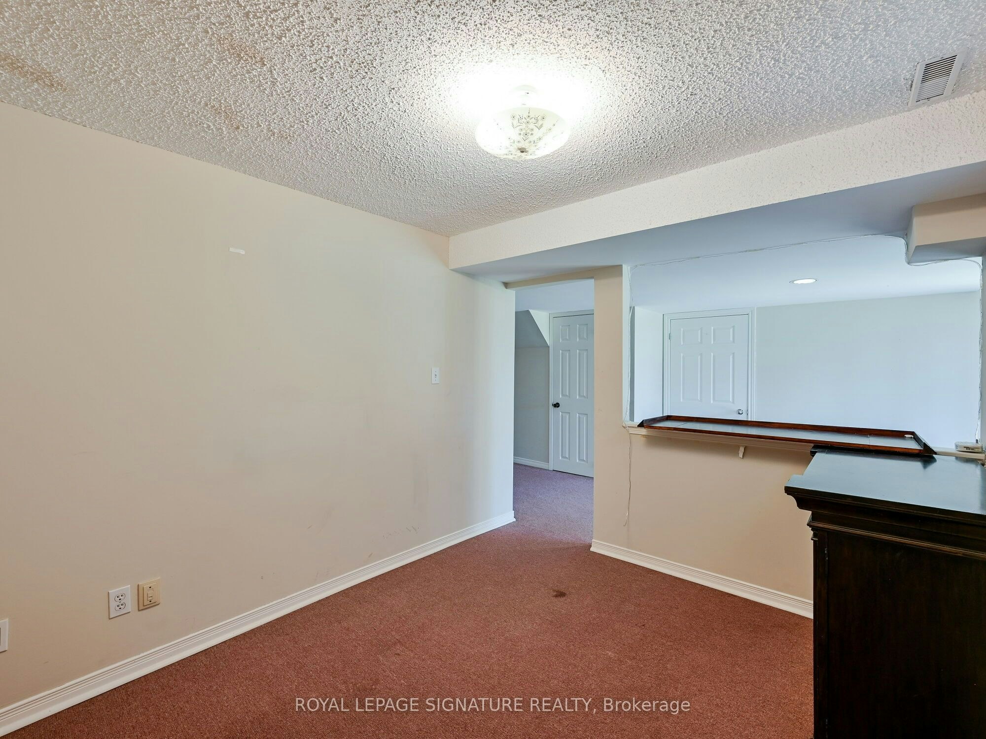 Lower-556 Farwell Crescent, Mississauga, ON, L5R 2A6 - 19
