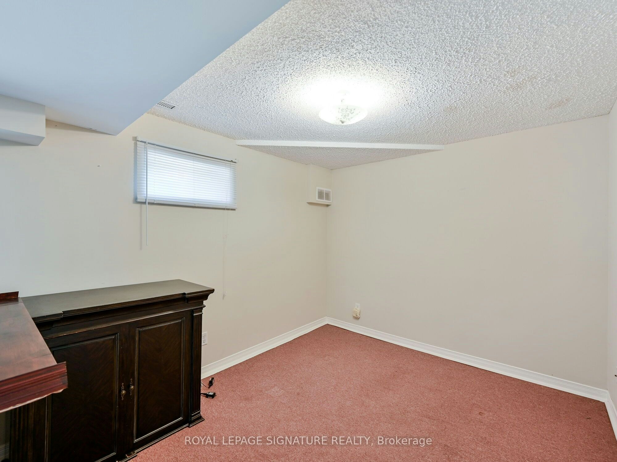 Lower-556 Farwell Crescent, Mississauga, ON, L5R 2A6 - 21