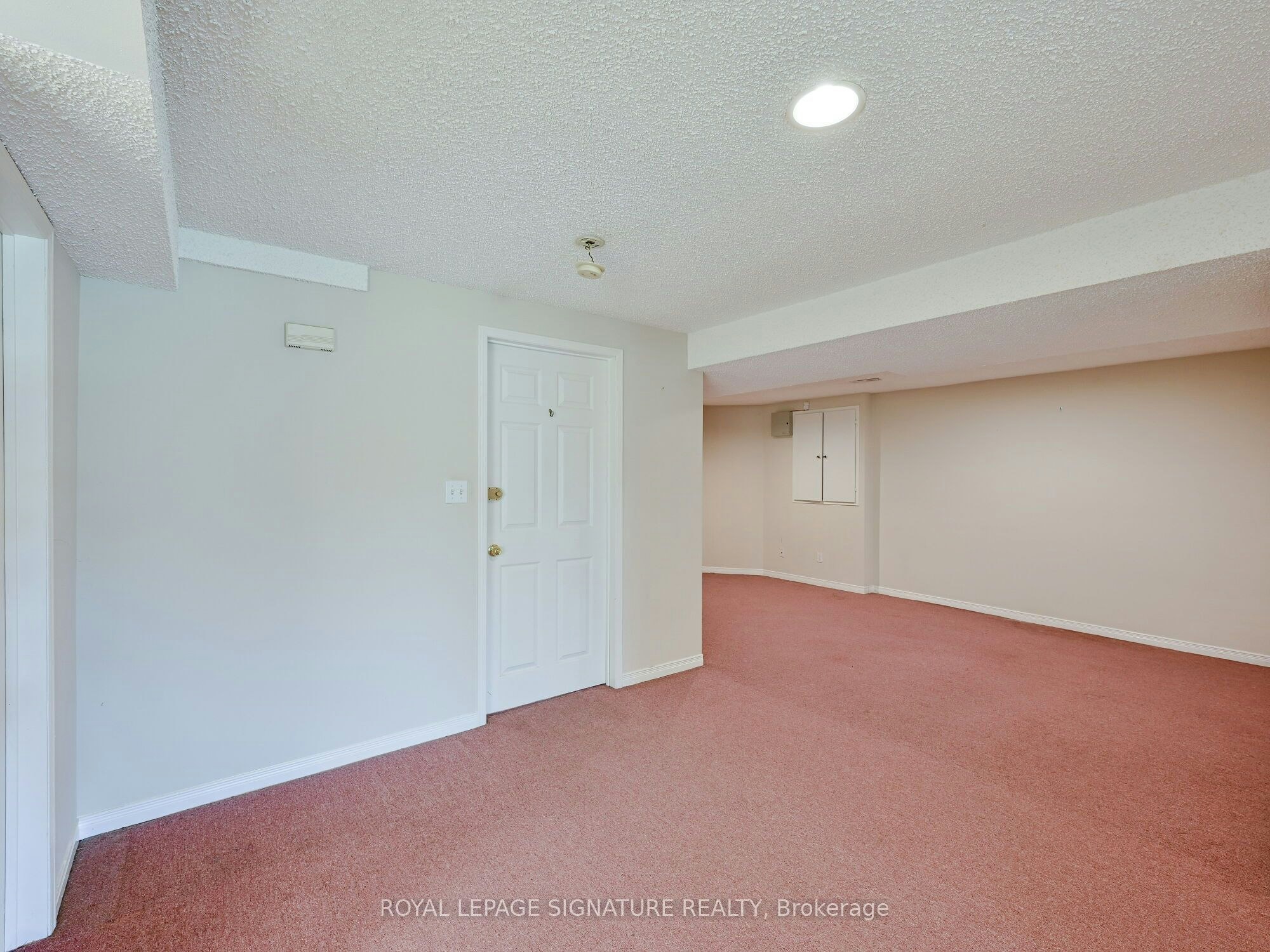 Lower-556 Farwell Crescent, Mississauga, ON, L5R 2A6 - 4