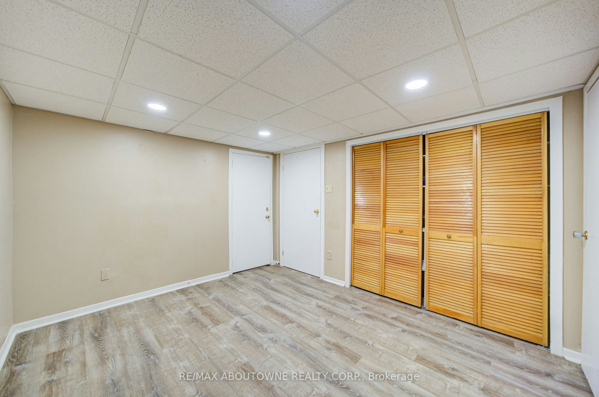 Lower-1156 Old Colony Road, Oakville, ON, L6M 1J8 - 32