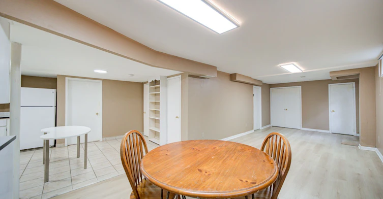 Lower-1156 Old Colony Road, Oakville, ON, L6M 1J8 - 21