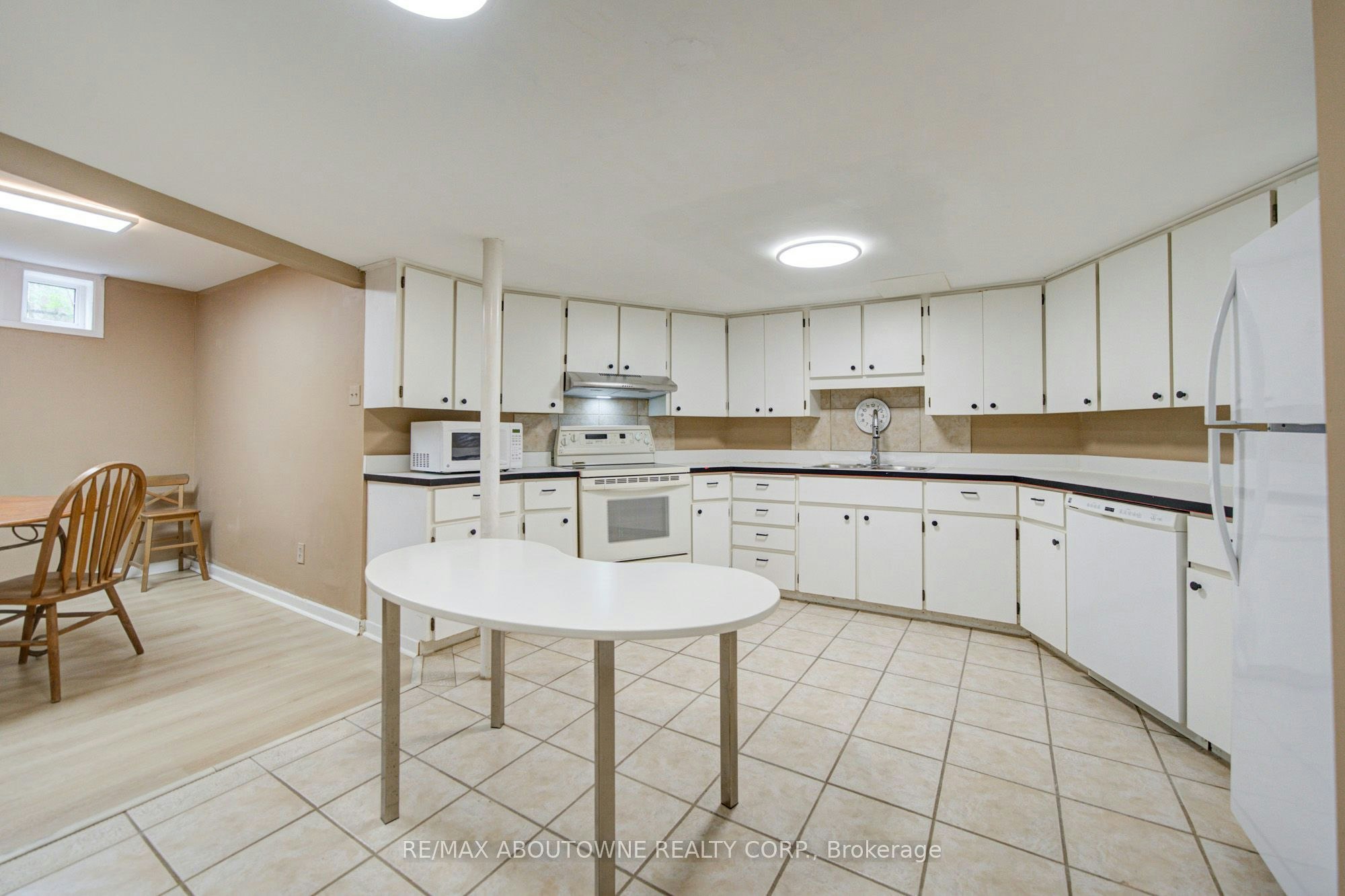 Lower-1156 Old Colony Road, Oakville, ON, L6M 1J8 - 17