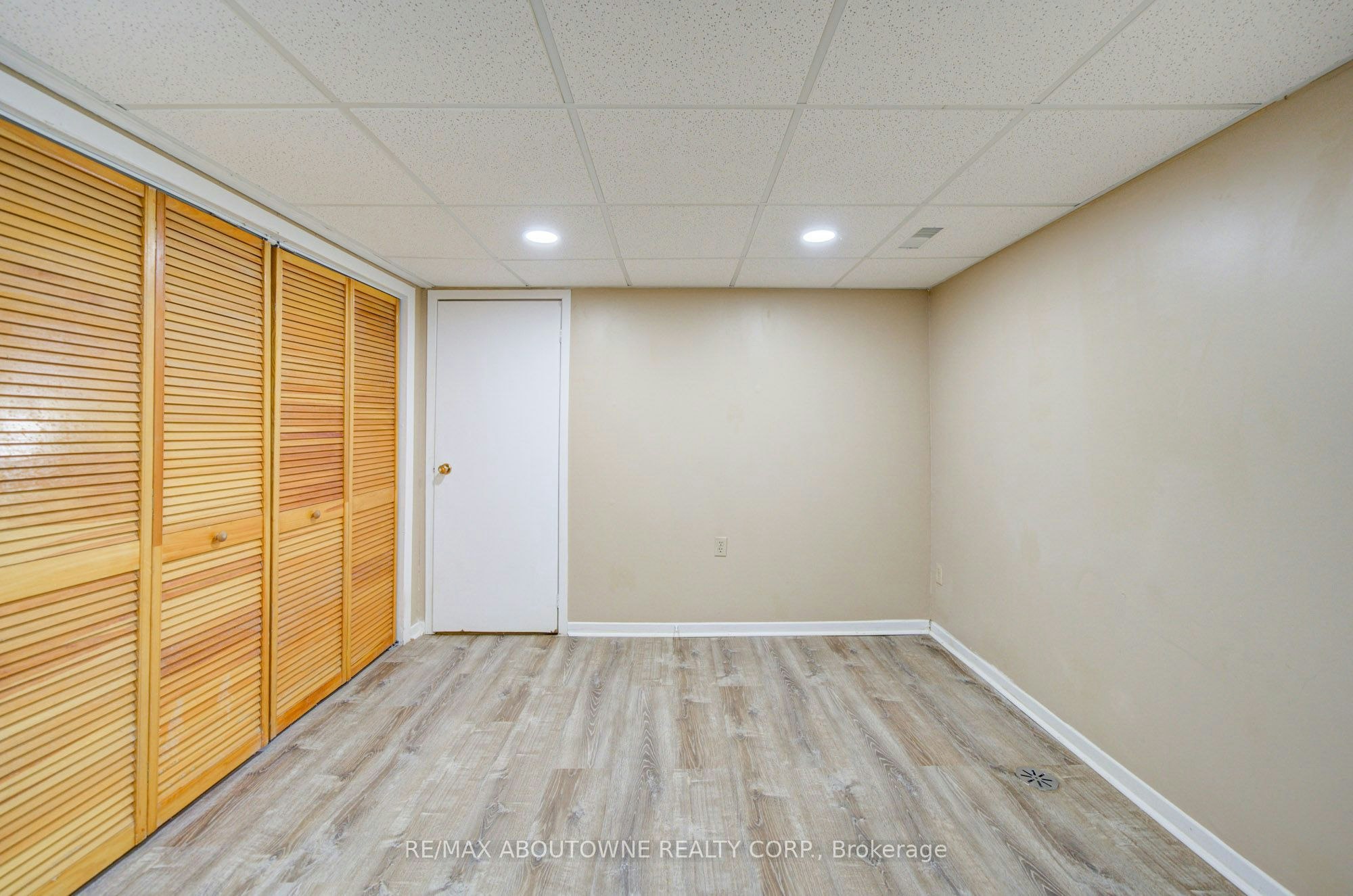 Lower-1156 Old Colony Road, Oakville, ON, L6M 1J8 - 30