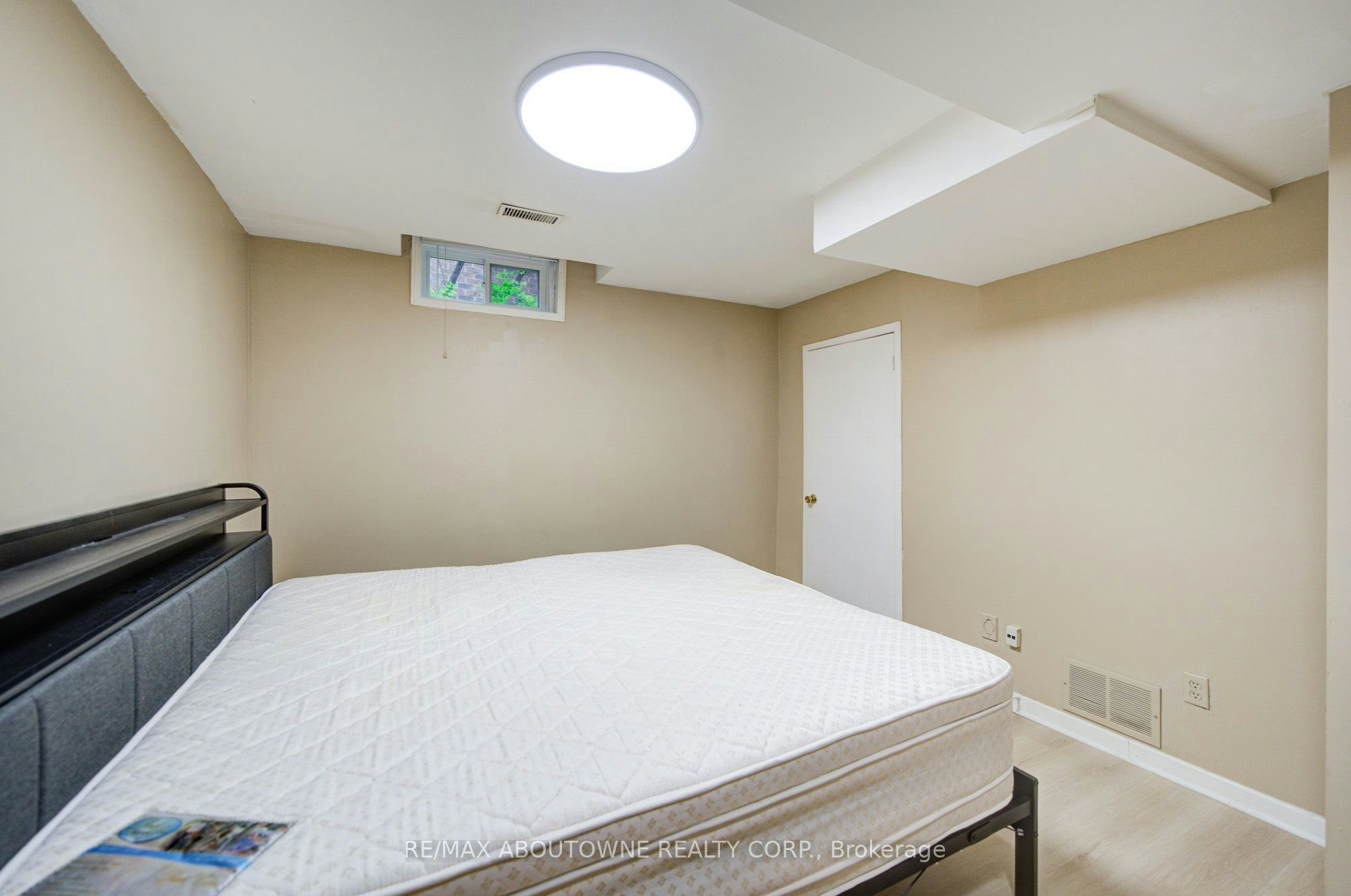 Lower-1156 Old Colony Road, Oakville, ON, L6M 1J8 - 26
