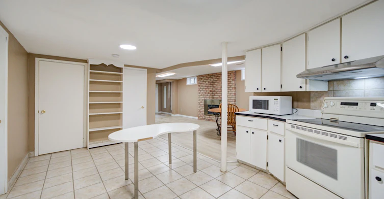 Lower-1156 Old Colony Road, Oakville, ON, L6M 1J8 - 19