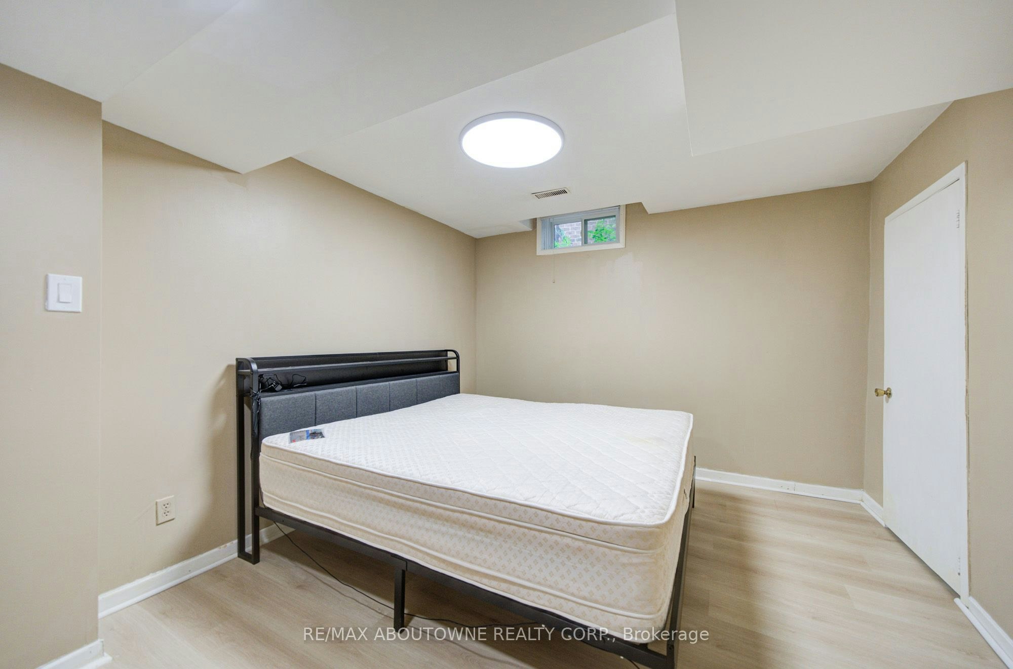 Lower-1156 Old Colony Road, Oakville, ON, L6M 1J8 - 23