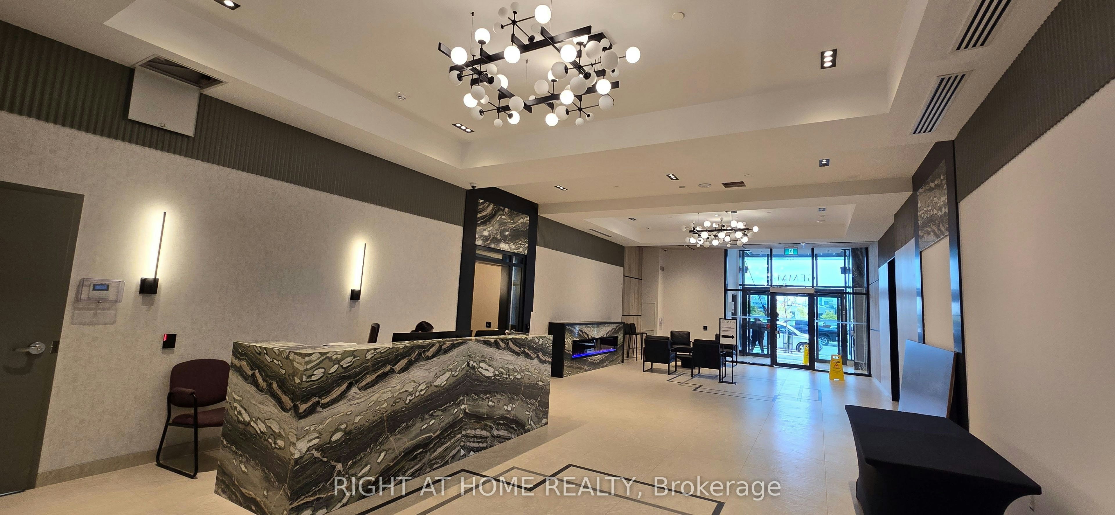 2302-15 Watergarden Drive, Mississauga, ON, L5R 0H4 - 30