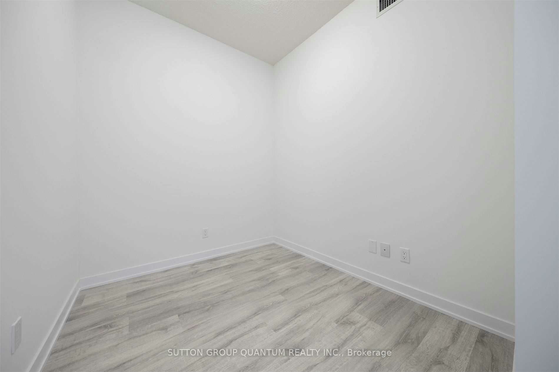 614-251 Manitoba Street, Toronto, ON, M8Y 0C7 - 8