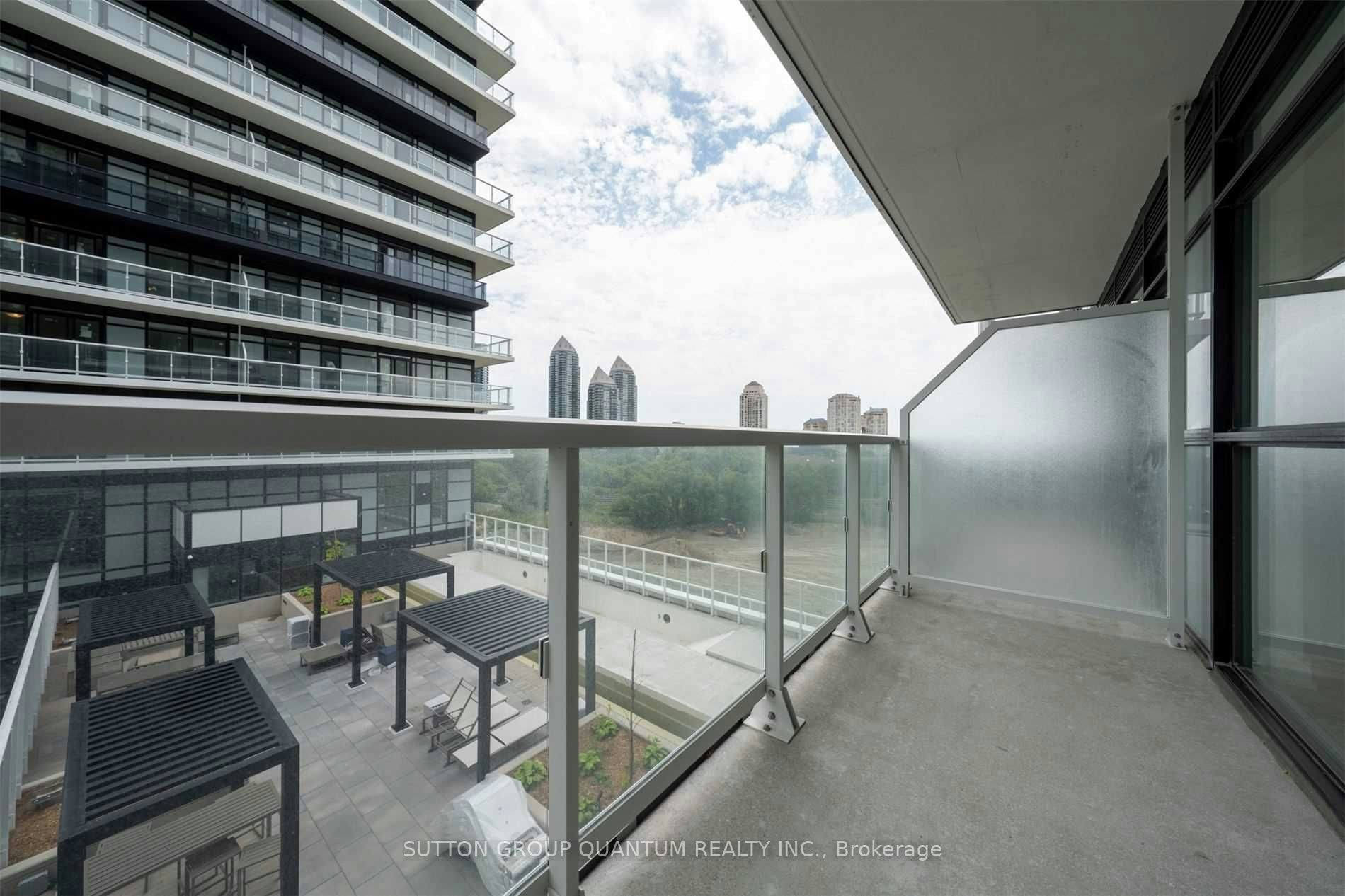 614-251 Manitoba Street, Toronto, ON, M8Y 0C7 - 9