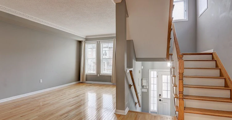 165-5980 Whitehorn Avenue, Mississauga, ON, L5V 2Y3 - 4