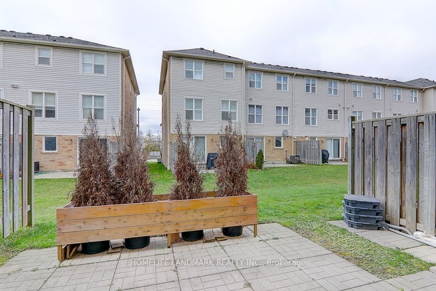 165-5980 Whitehorn Avenue, Mississauga, ON, L5V 2Y3 - 33