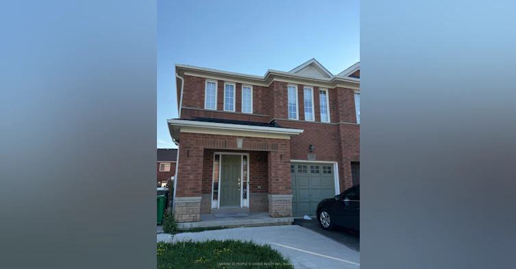 14 Thornbush Boulevard, Brampton, ON, L7A 0K5