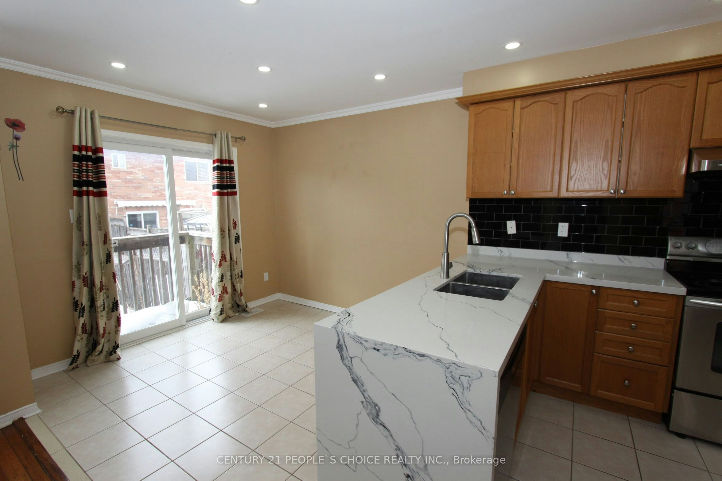 14 Thornbush Boulevard, Brampton, ON, L7A 0K5 - 9