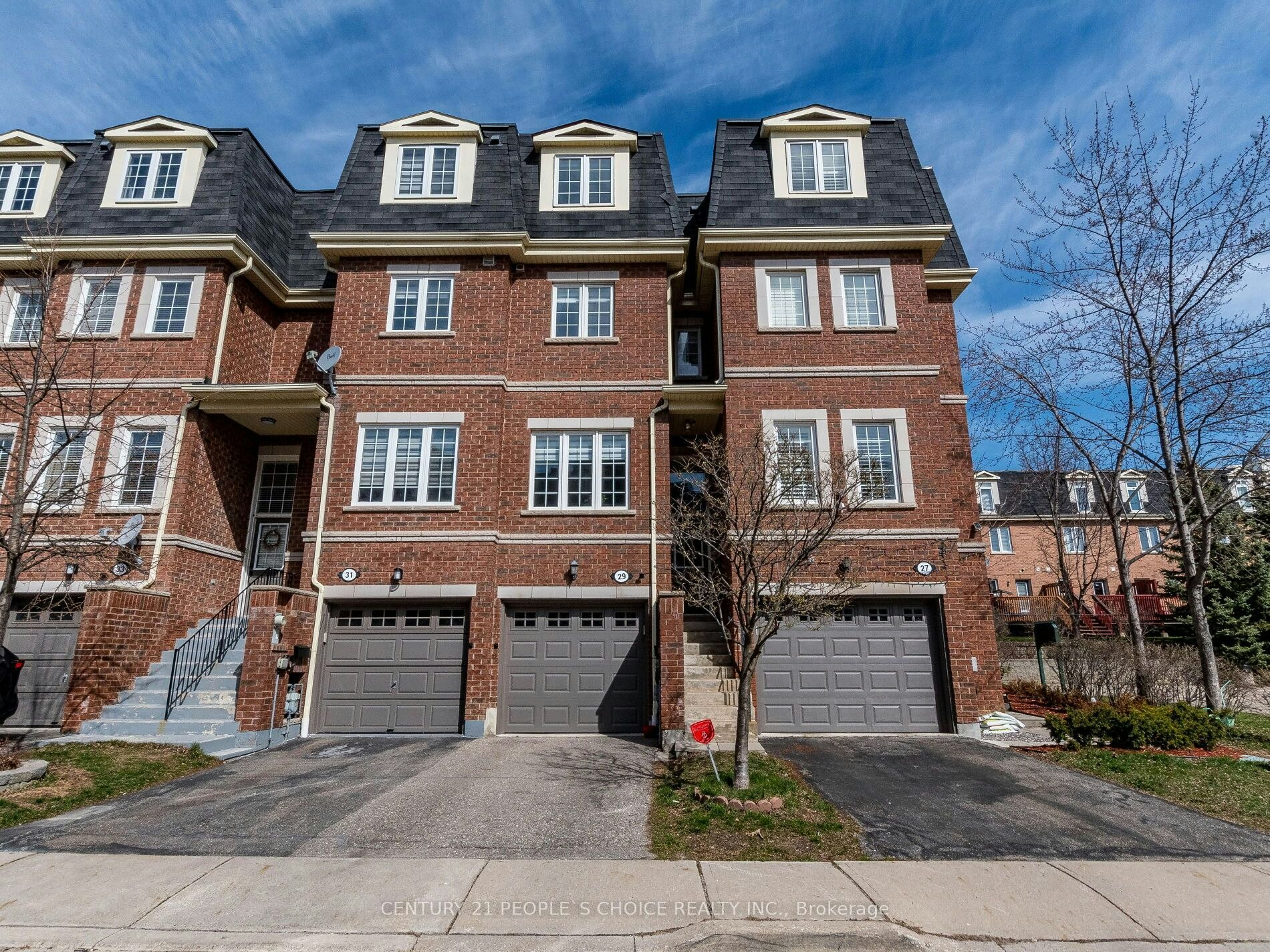 29-435 Hensall Circle, Mississauga, ON, L5A 4P1
