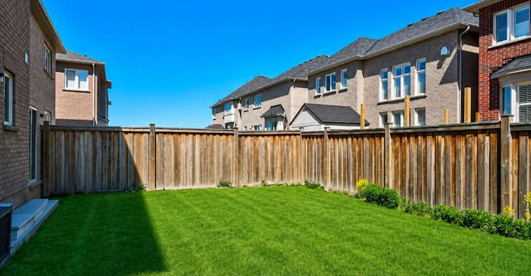 3345 Moses Way, Burlington, ON, L7M 0L5 - 2