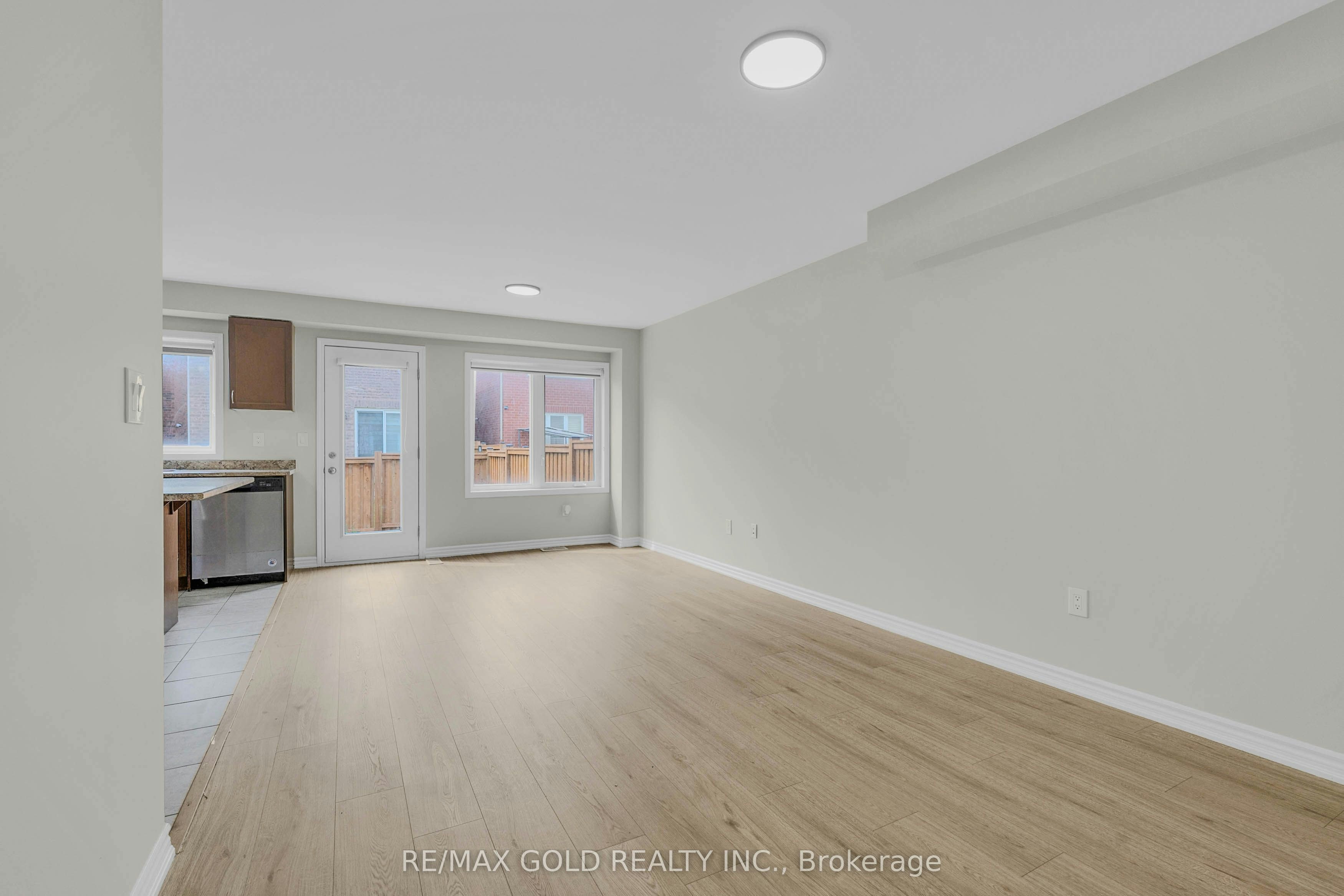 94 Benhurst Crescent, Brampton, ON, L7A 5A5 - 10